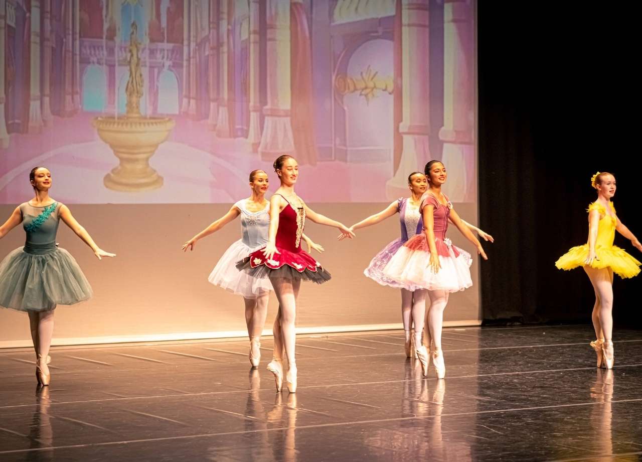 ballerinas performing on stage