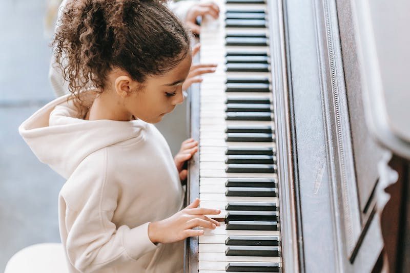 A piano lesson at The Ballet Centre