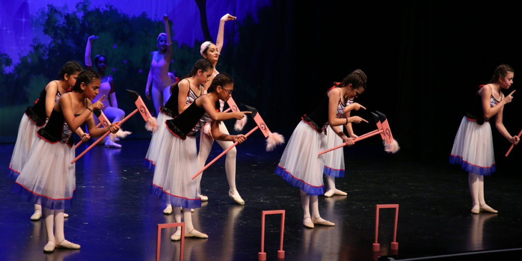 Alice in Wonderland, photograph 9