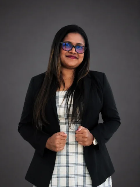 Deepika Kodithuwakku, junior accountant
